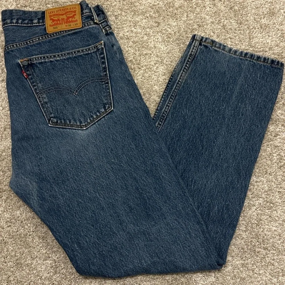 Levi's 505 Regular Fit Jeans – Classic Blue Denim 36x32